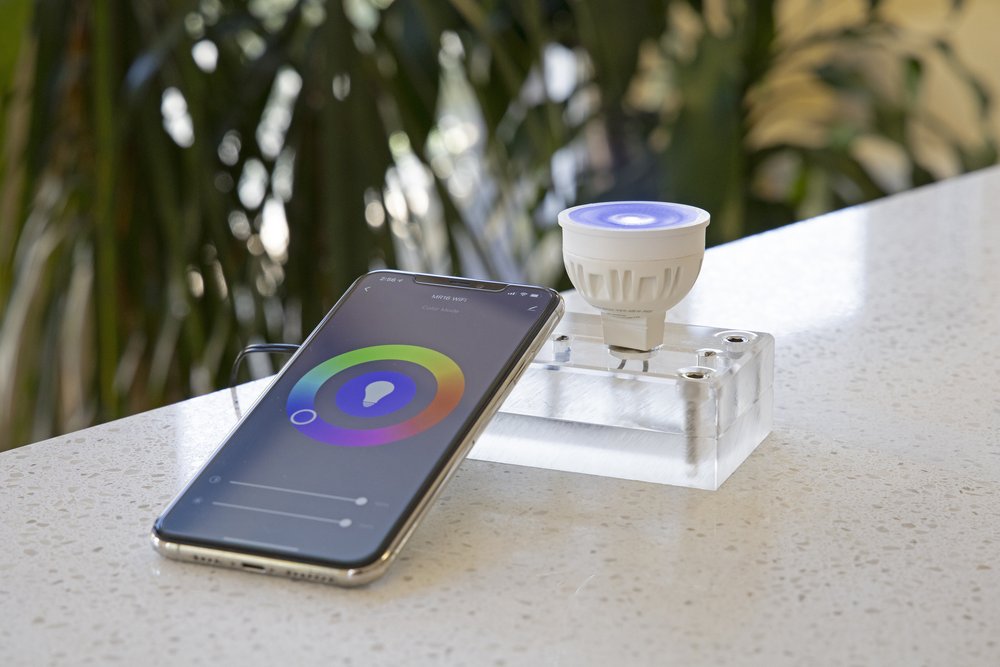 Brilliance - Programming Puck for Chameleon Smart Lamps