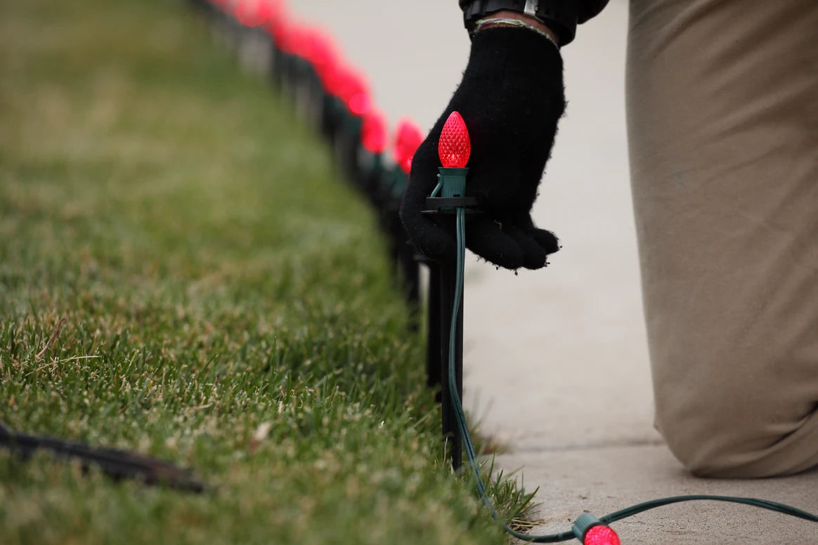 Seasonal Source - 10'' Universal Light Stake (50 Piece) - 39177-Q50