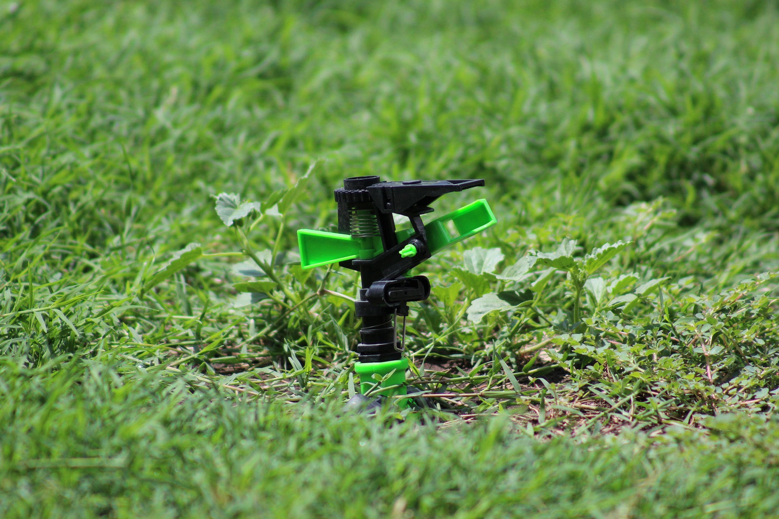 Efficient Watering with Impact Sprinklers: A Reliable Choice for Your Lawn and Garden